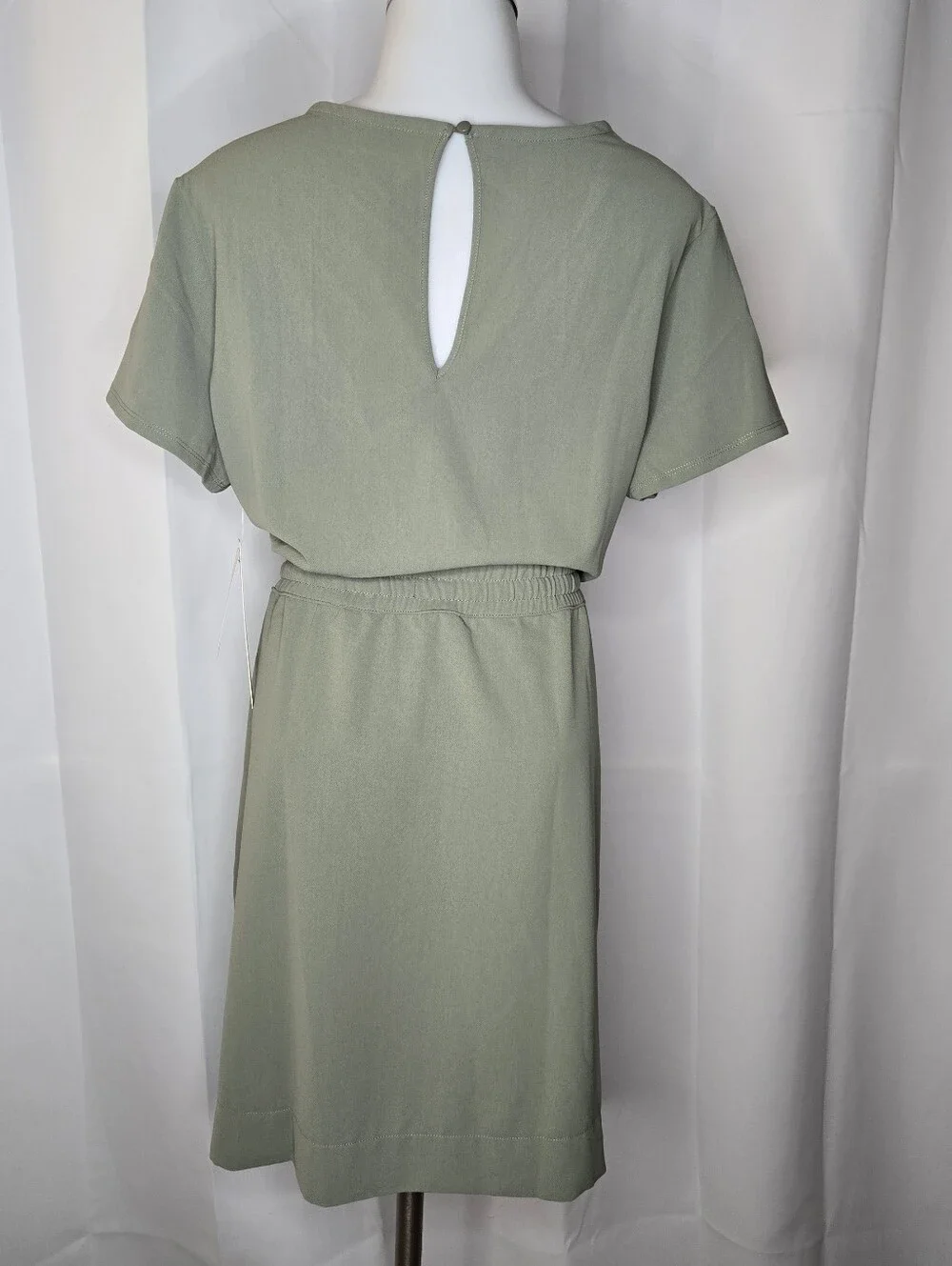 32 Degrees Agave Leaf Green Soft Twill Drawstring Waist Dress Pockets Large NWT